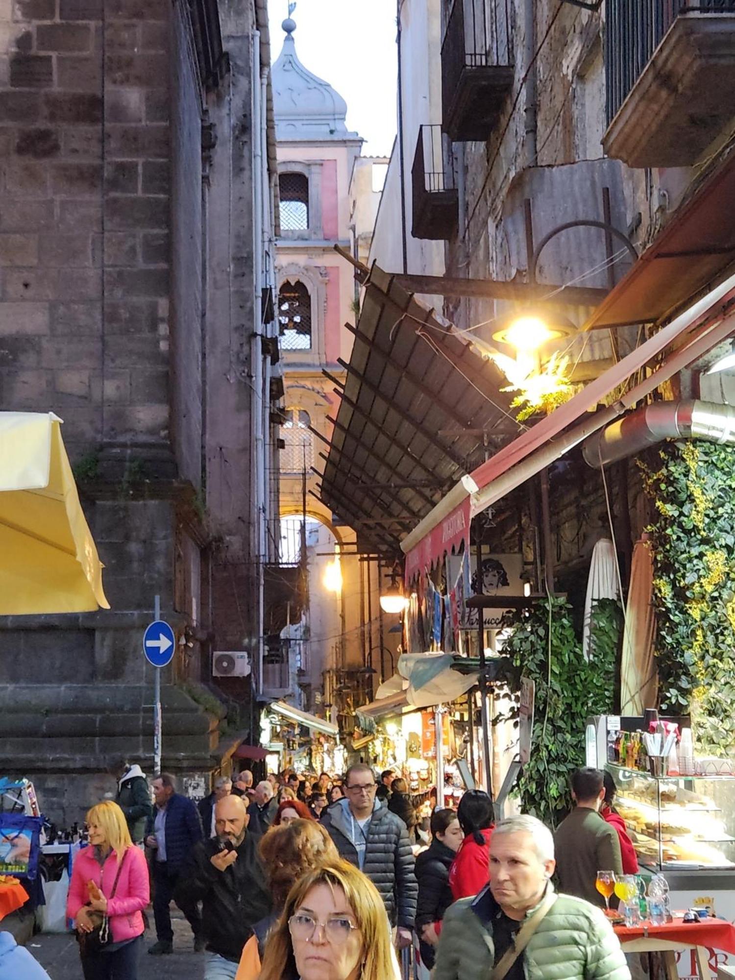 Charlotte House Apartment Napoli Bagian luar foto