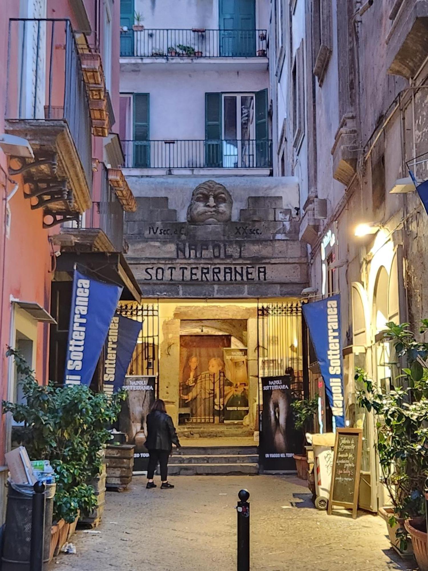 Charlotte House Apartment Napoli Bagian luar foto